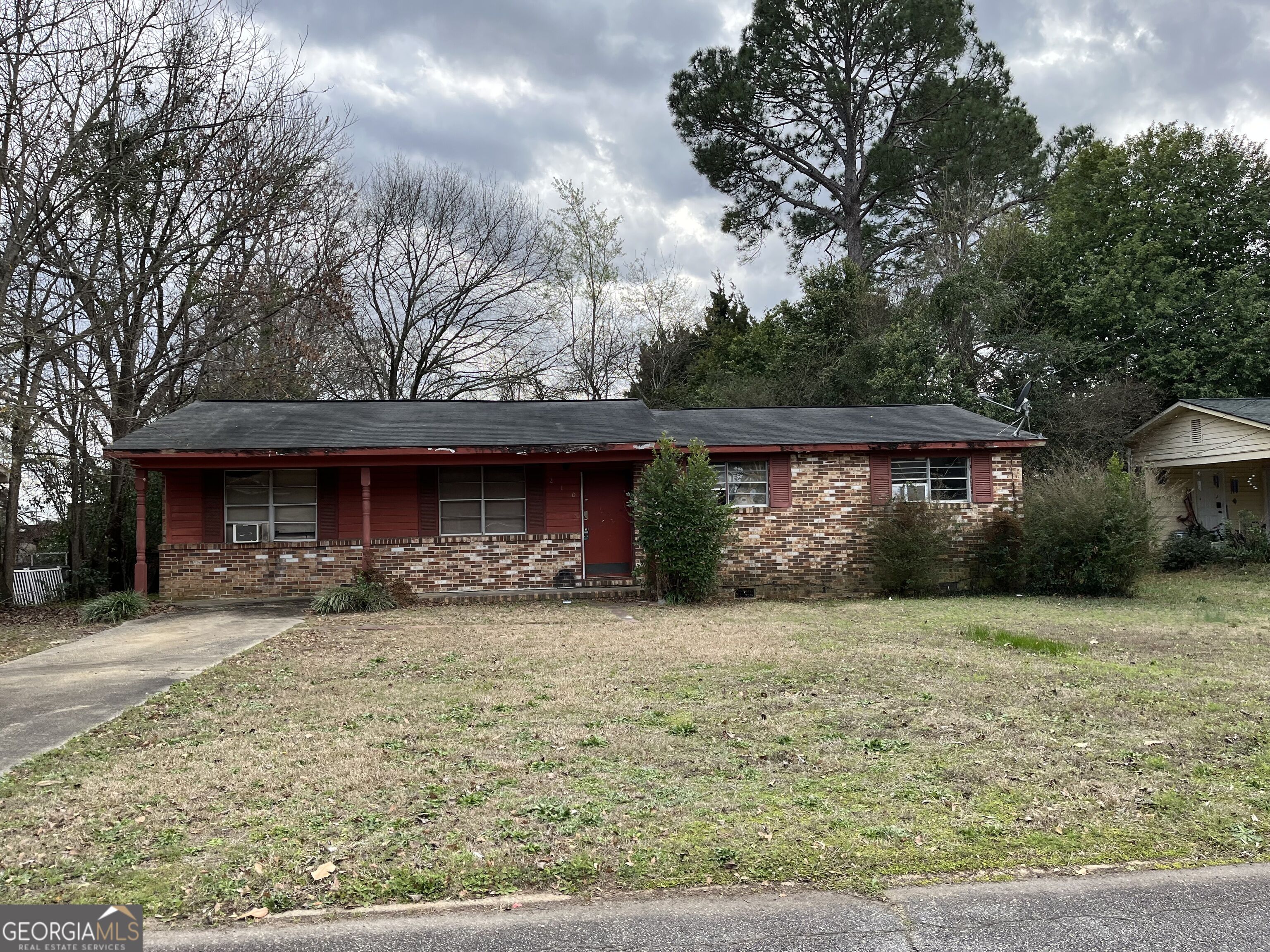 210 Palomino Lane Property Photo 1
