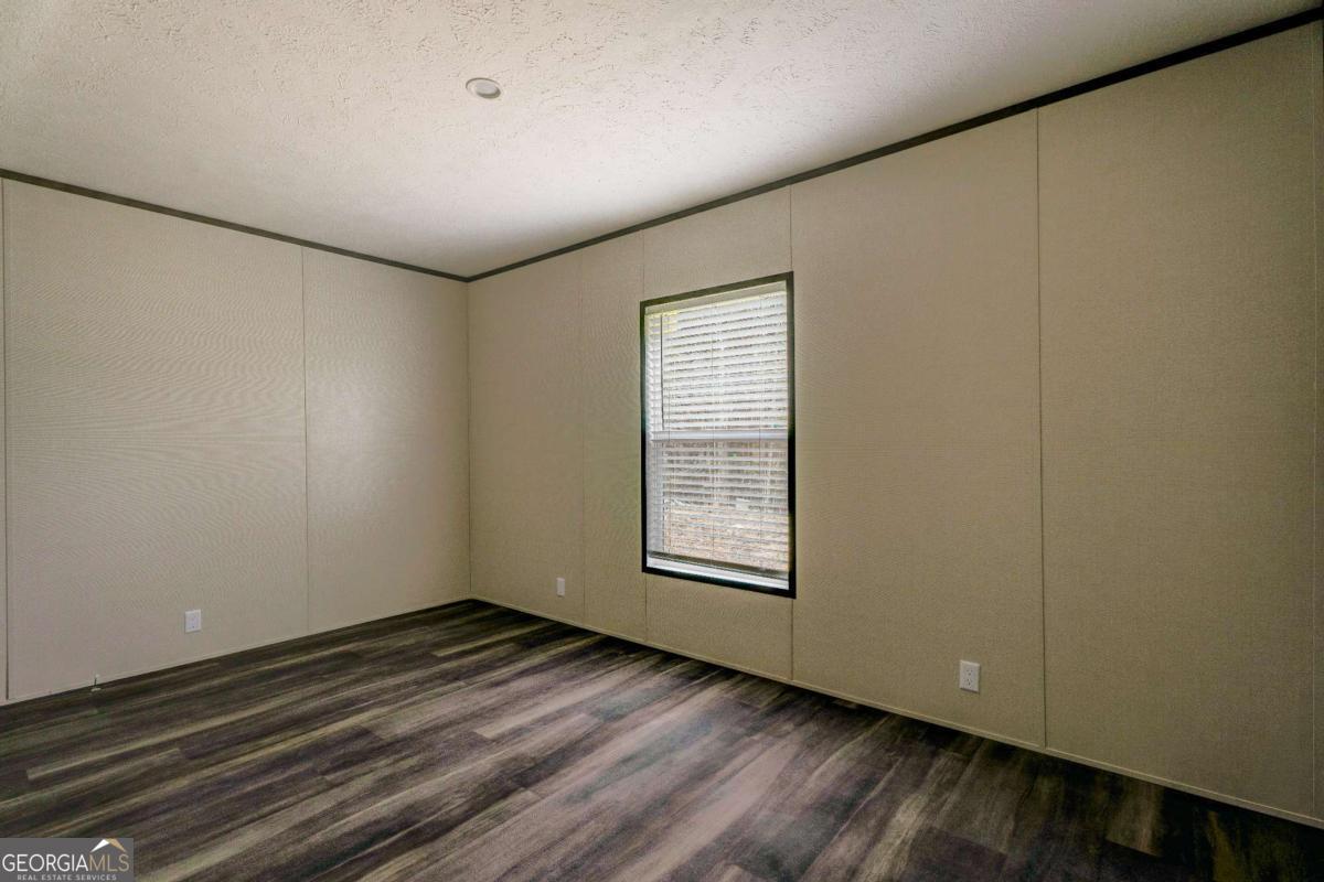 30 Crooked Court Property Photo 17