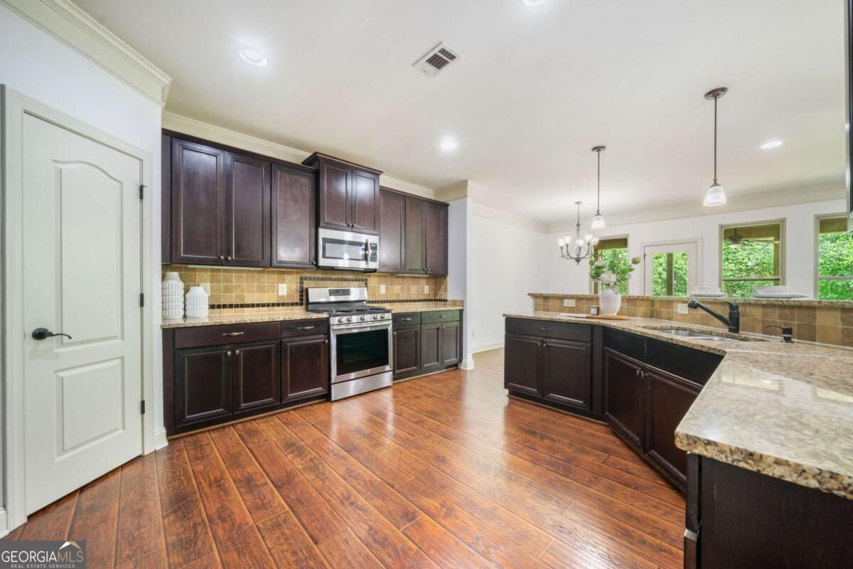 13333 Flamingo Road Property Photo 5