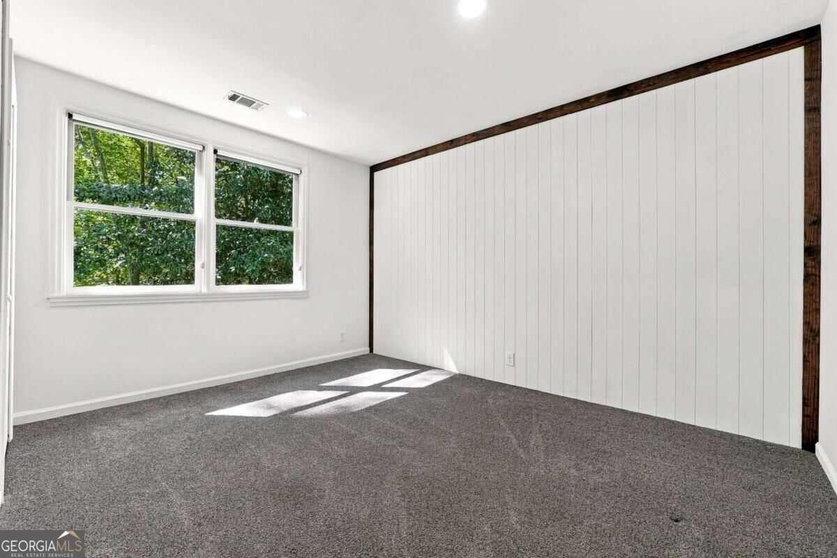 731 Longview Drive Property Photo 27