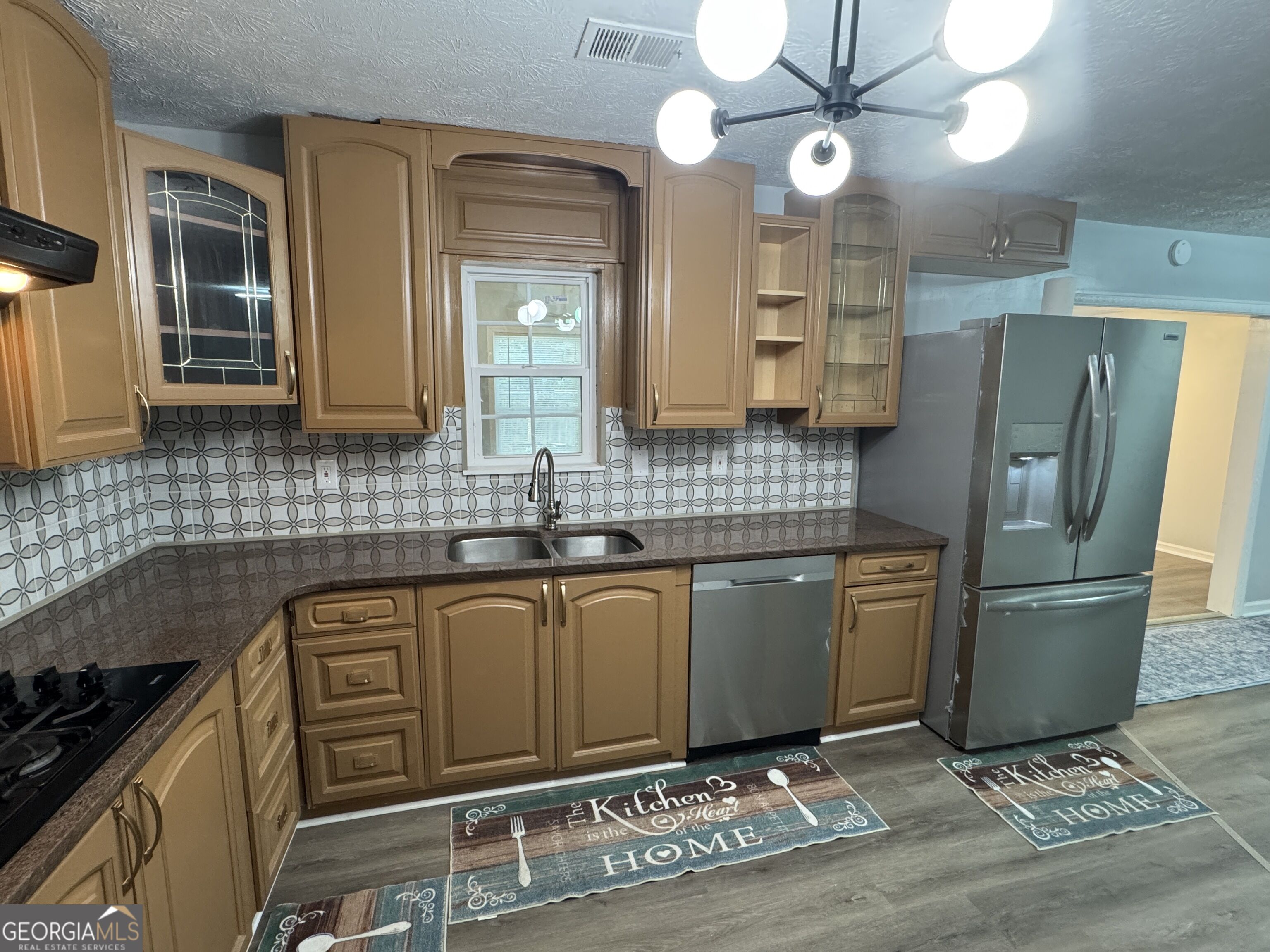 1112 Reynolds Court Property Photo 9