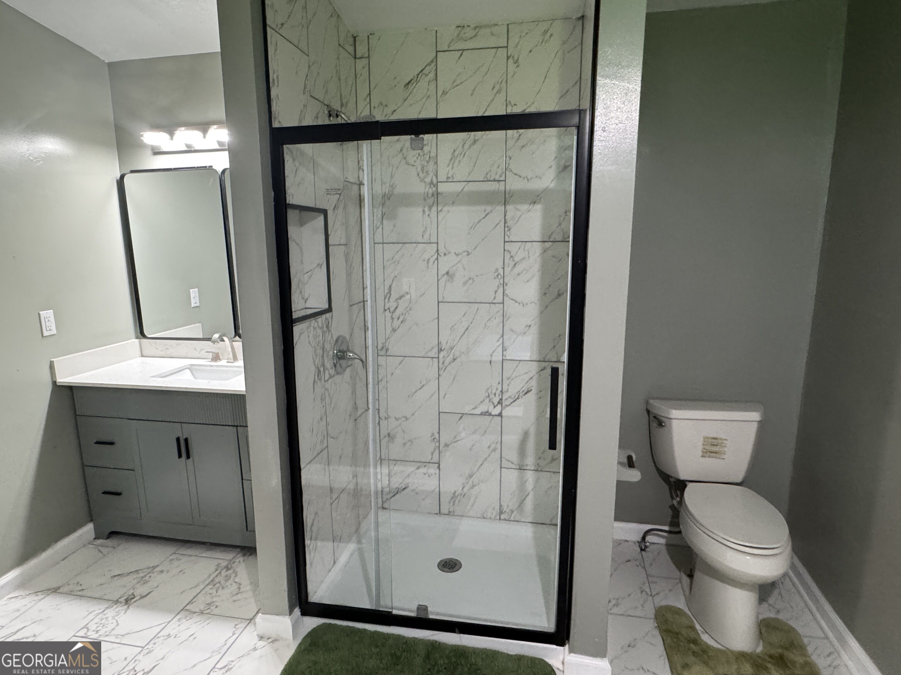 1112 Reynolds Court Property Photo 17