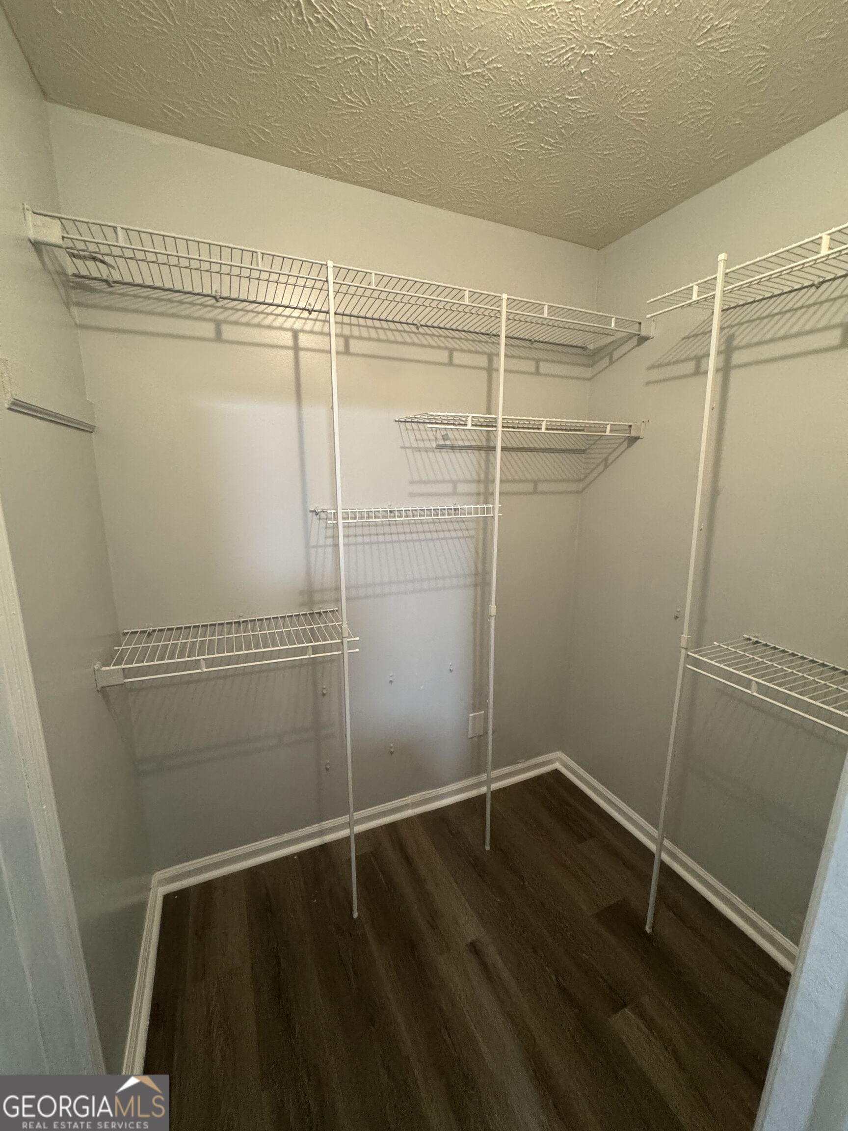 1112 Reynolds Court Property Photo 19