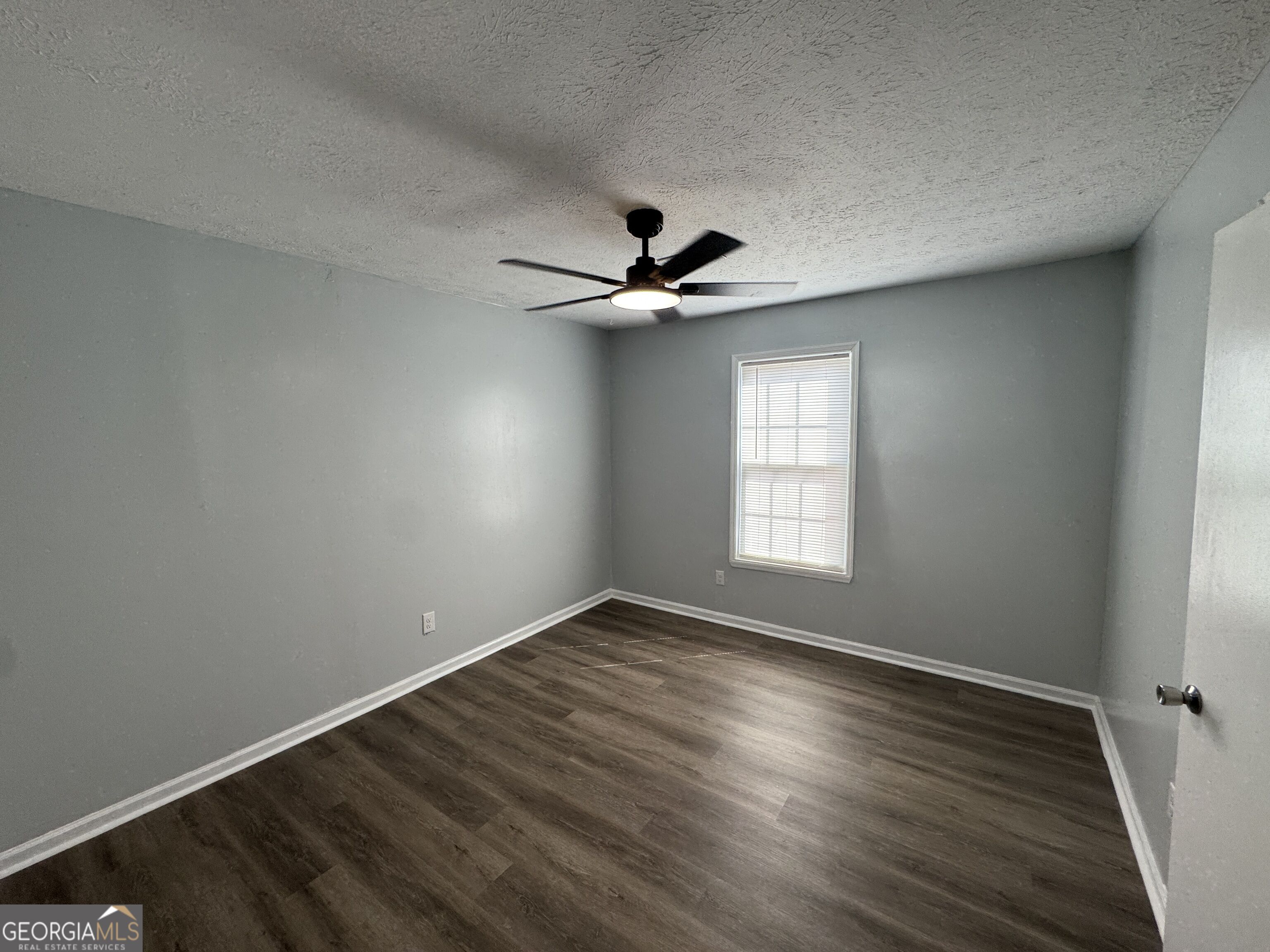 1112 Reynolds Court Property Photo 22