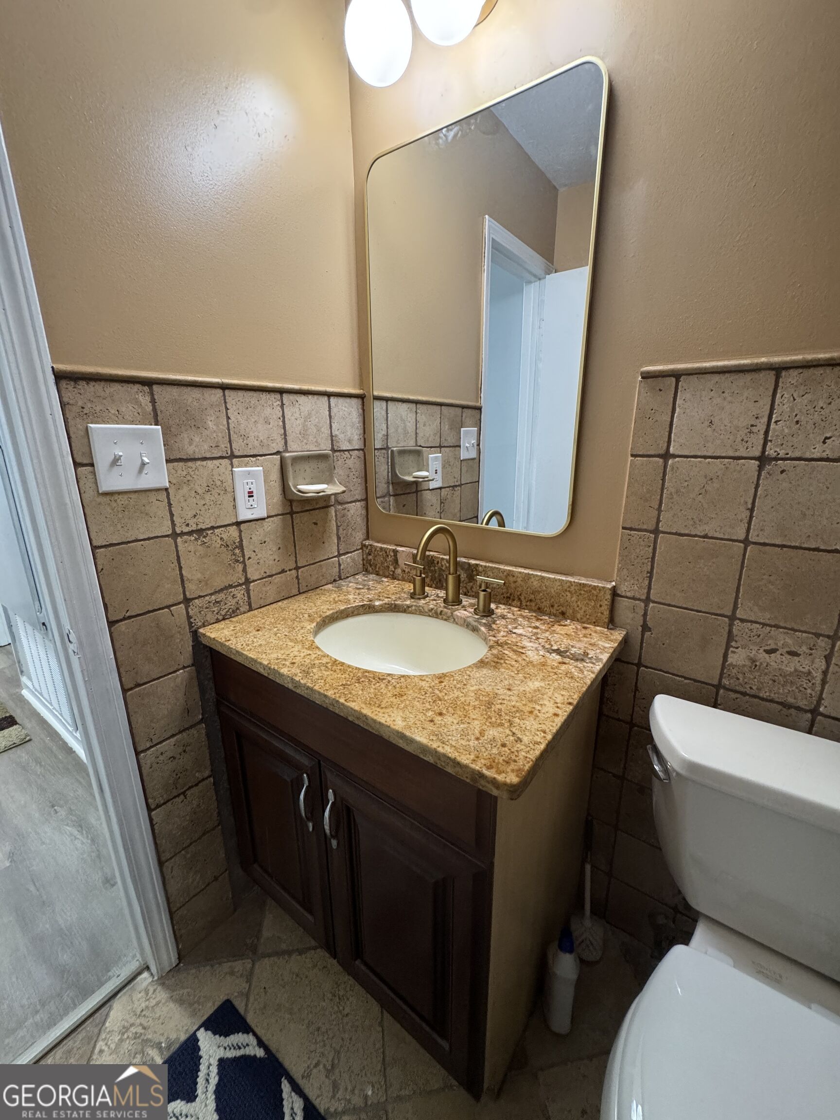 1112 Reynolds Court Property Photo 25
