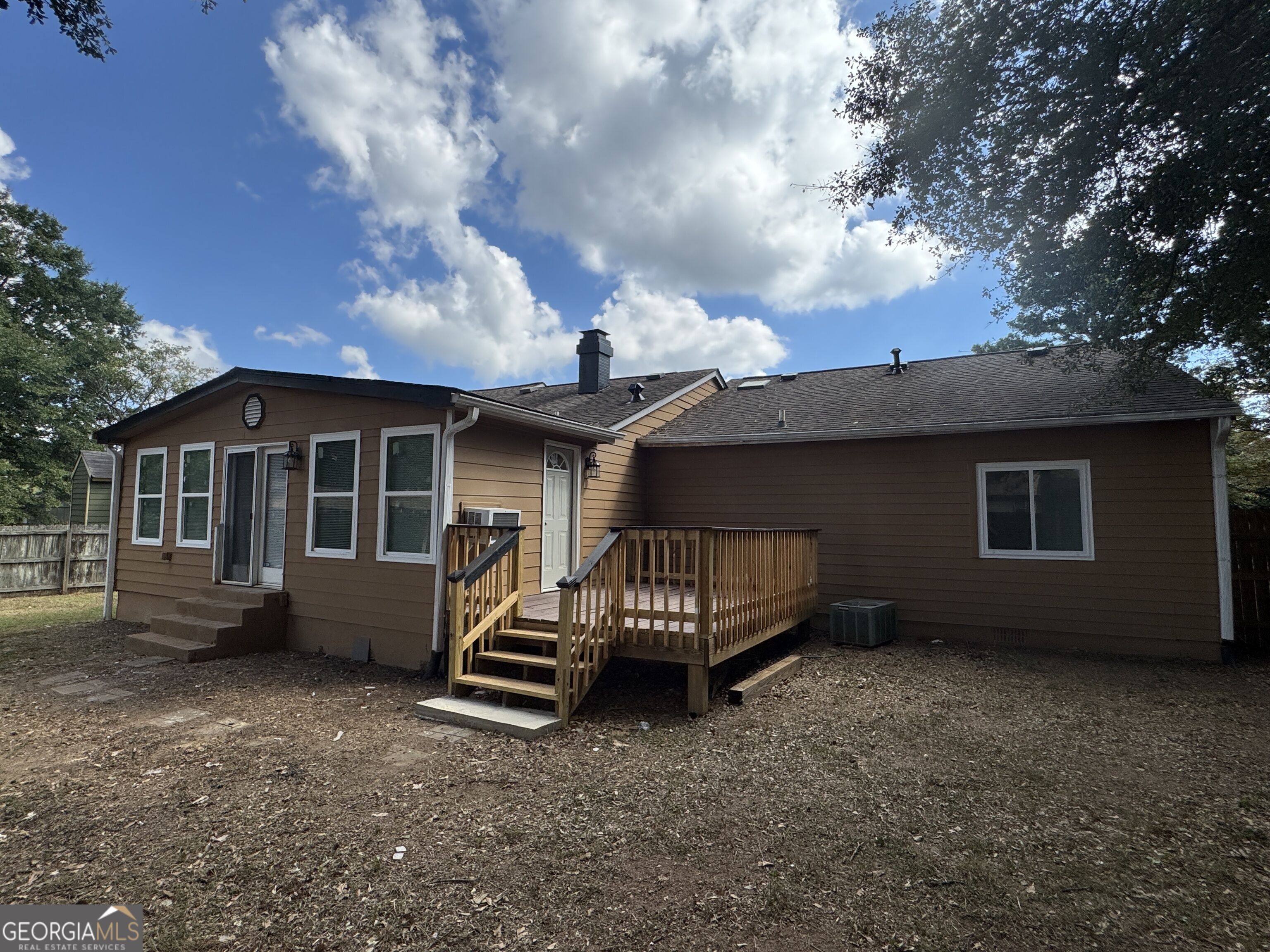 1112 Reynolds Court Property Photo 30