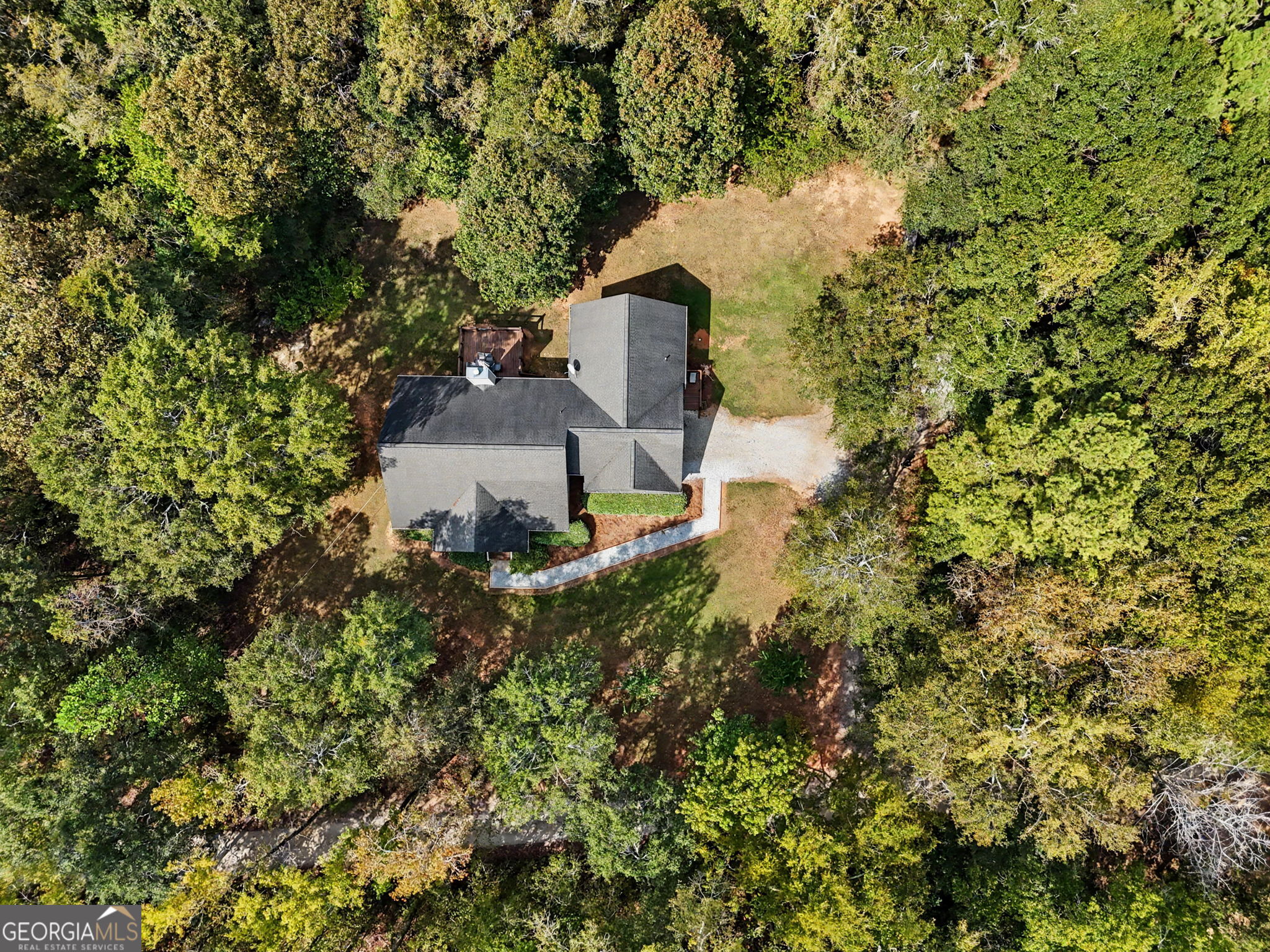 830 Lord Fleming Road Property Photo 3