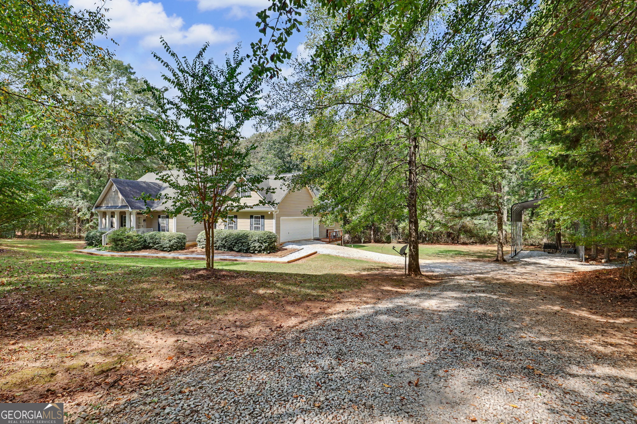 830 Lord Fleming Road Property Photo 5