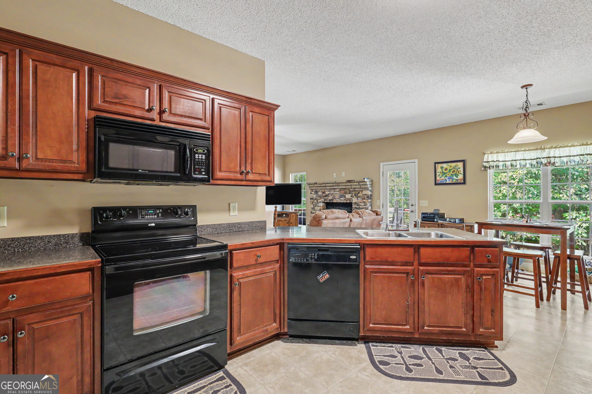 830 Lord Fleming Road Property Photo 20