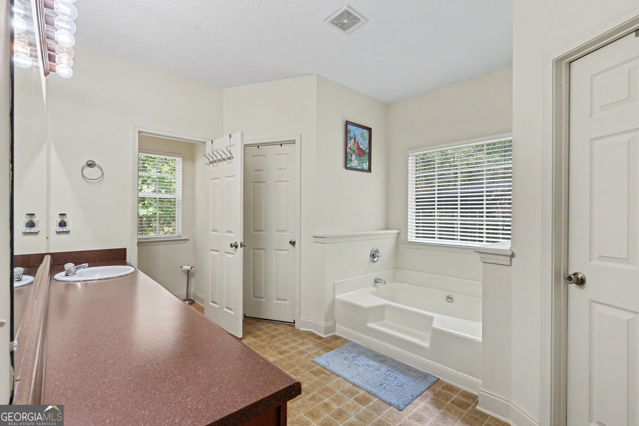 830 Lord Fleming Road Property Photo 28