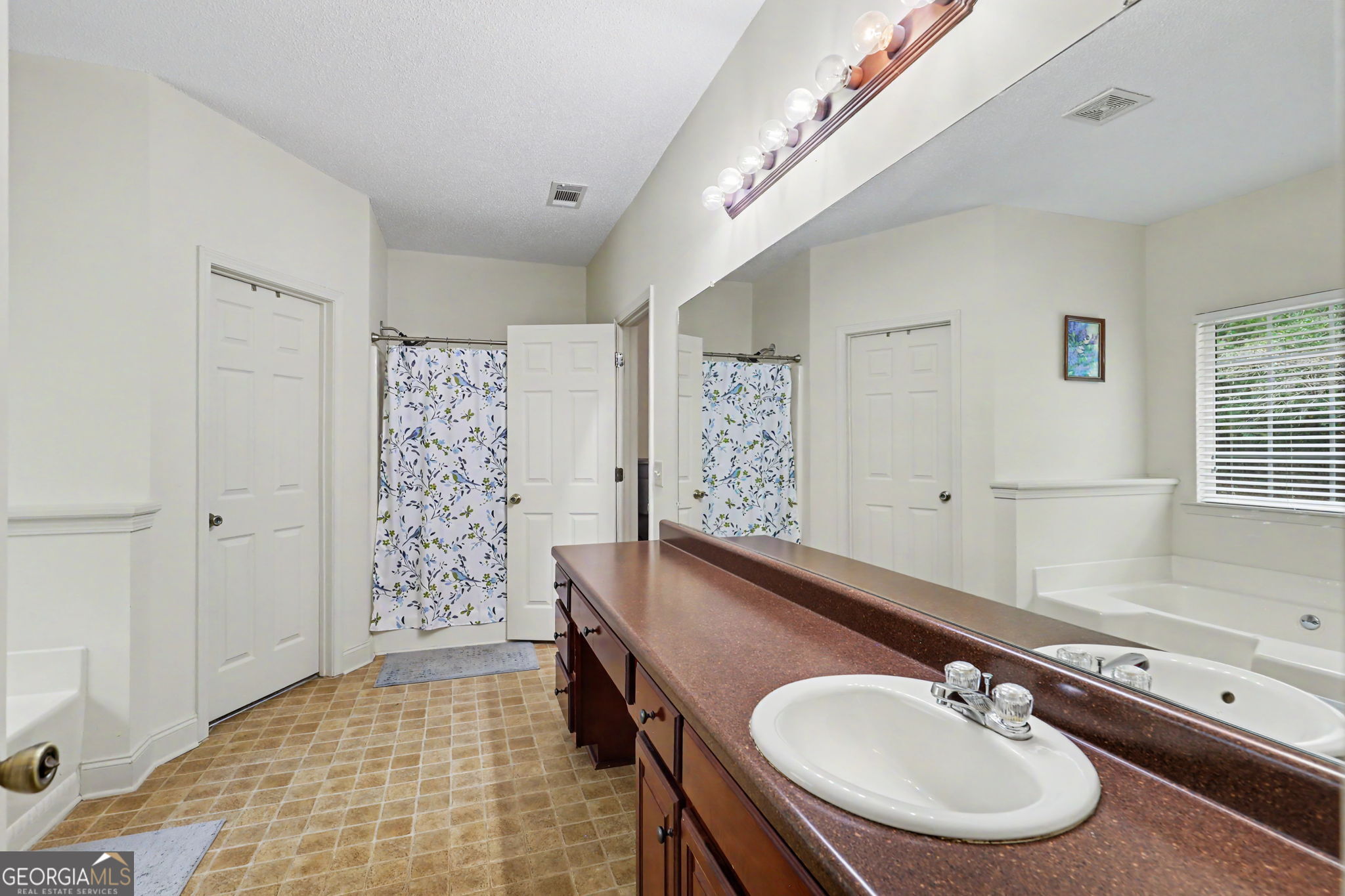 830 Lord Fleming Road Property Photo 30
