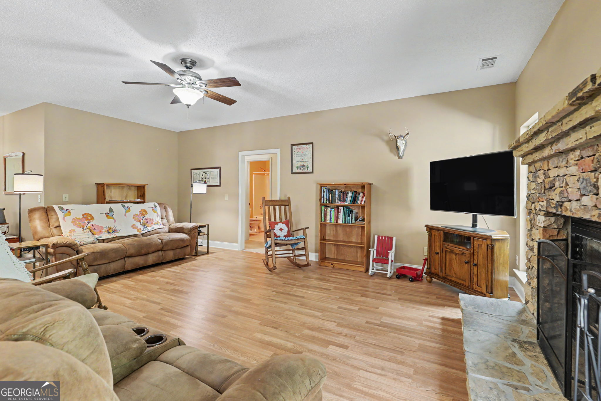 830 Lord Fleming Road Property Photo 41