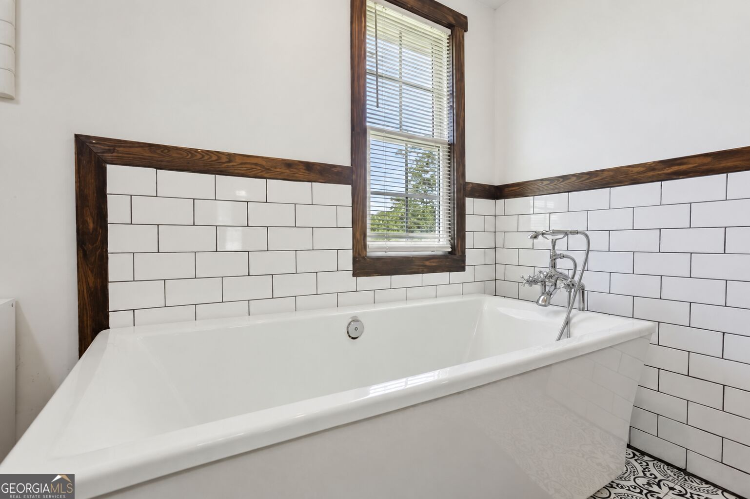 1060 Stephens Street Property Photo 18