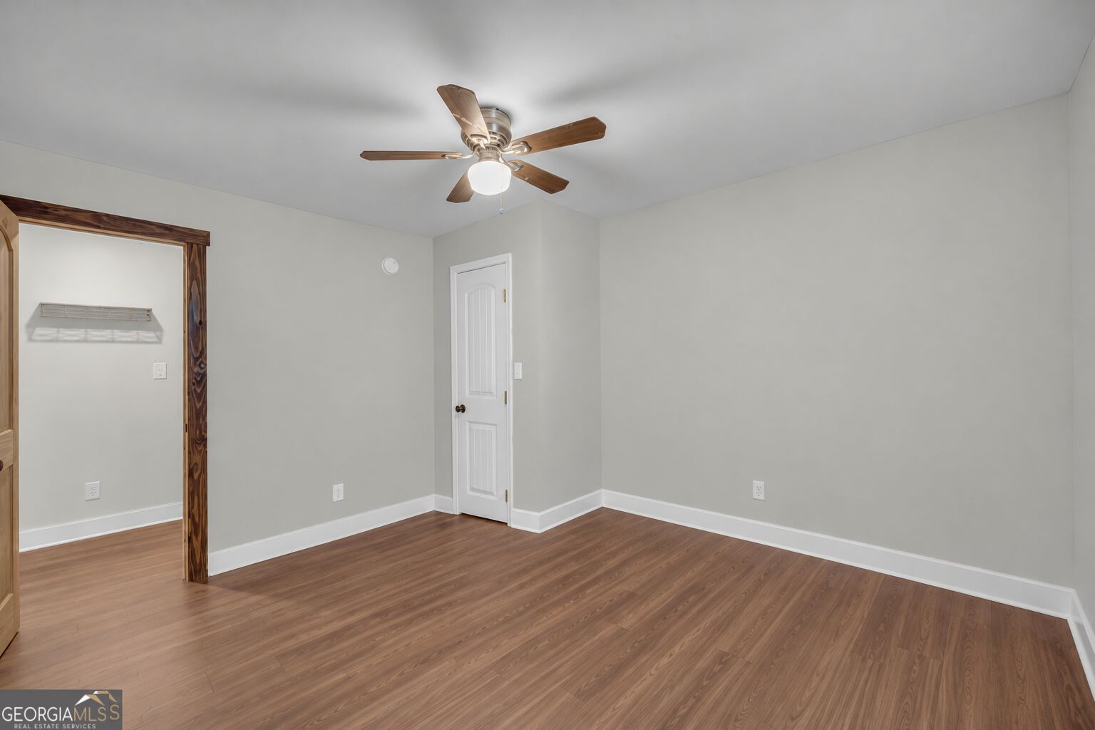 1060 Stephens Street Property Photo 20