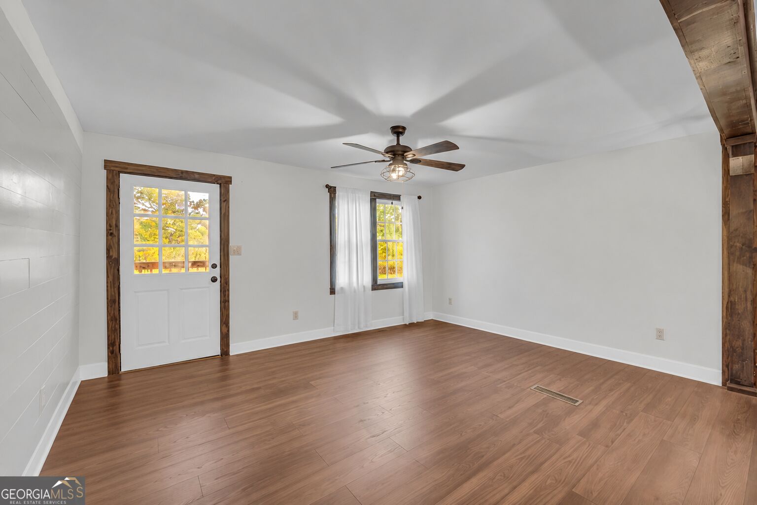 1060 Stephens Street Property Photo 21