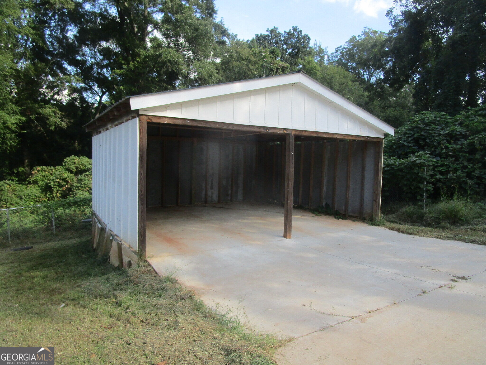 1060 Stephens Street Property Photo 25