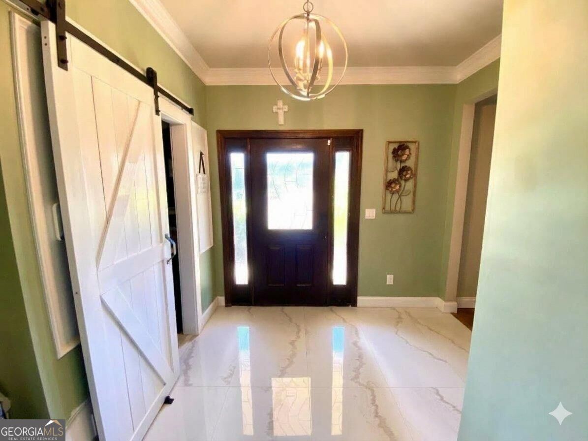 500 Saint Helen Way Property Photo 2