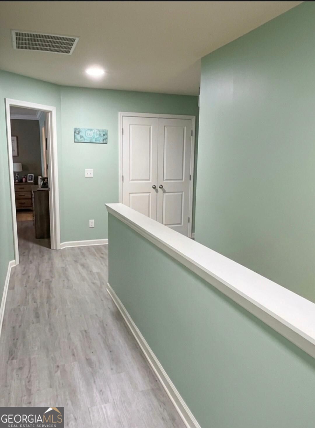 500 Saint Helen Way Property Photo 7
