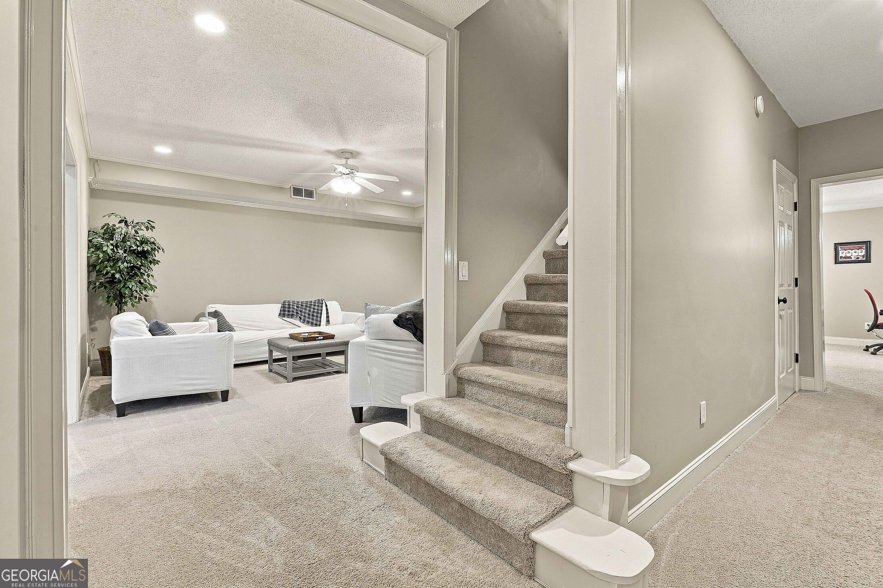 125 Coventry Court Property Photo 61