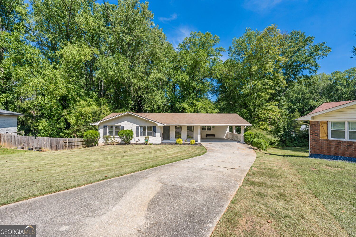 2670 Kelly Lake Court Property Photo 2