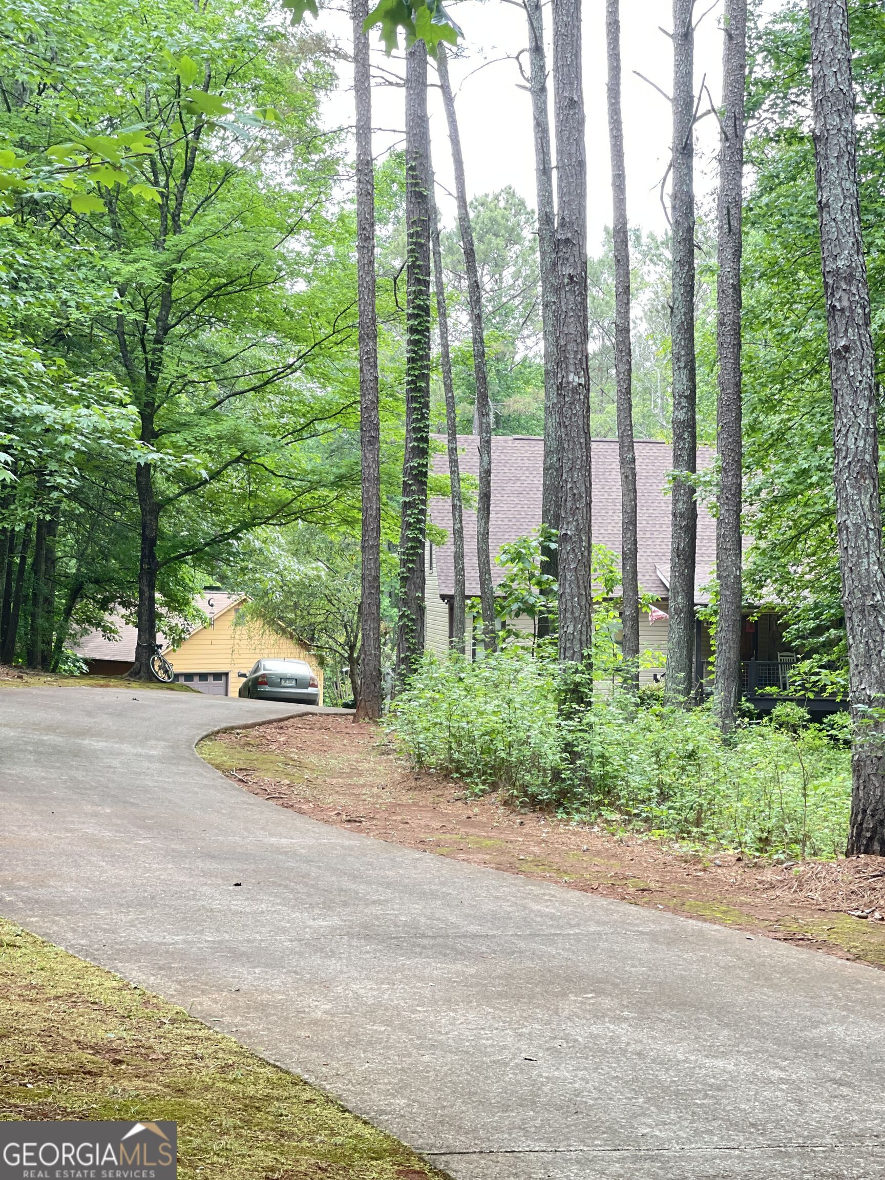 100 Nugget Road Property Photo 2
