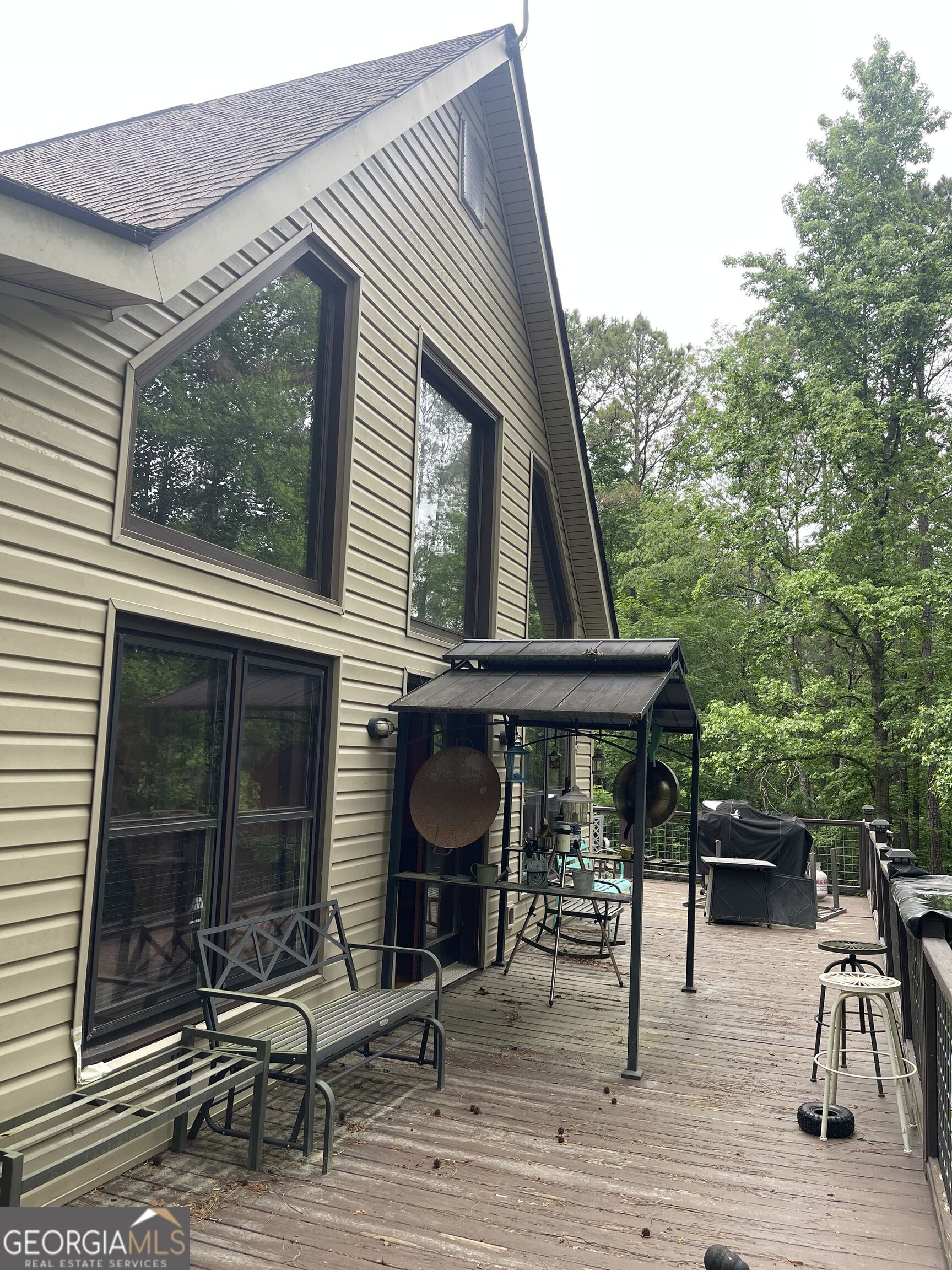 100 Nugget Road Property Photo 4