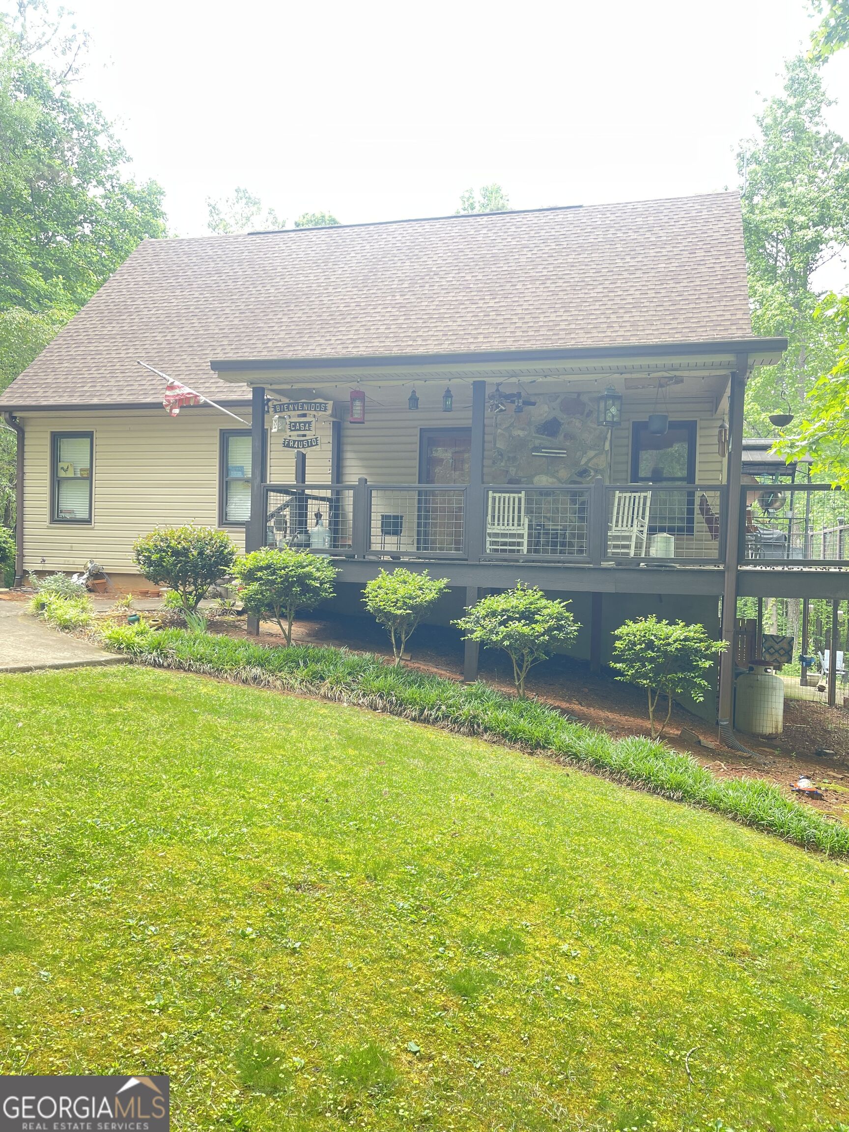 100 Nugget Road Property Photo 8