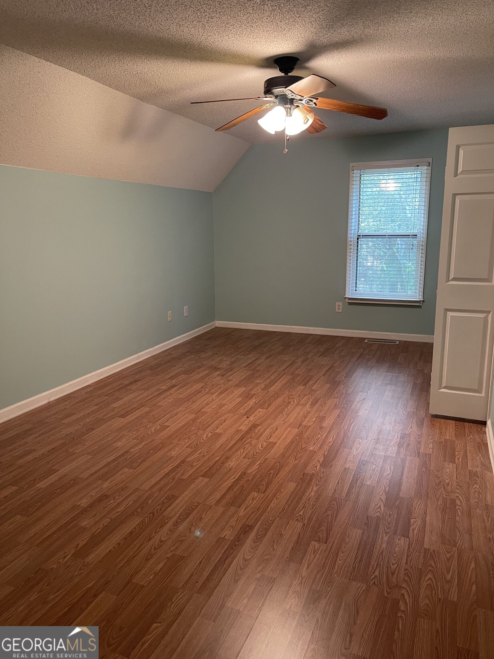 100 Nugget Road Property Photo 26