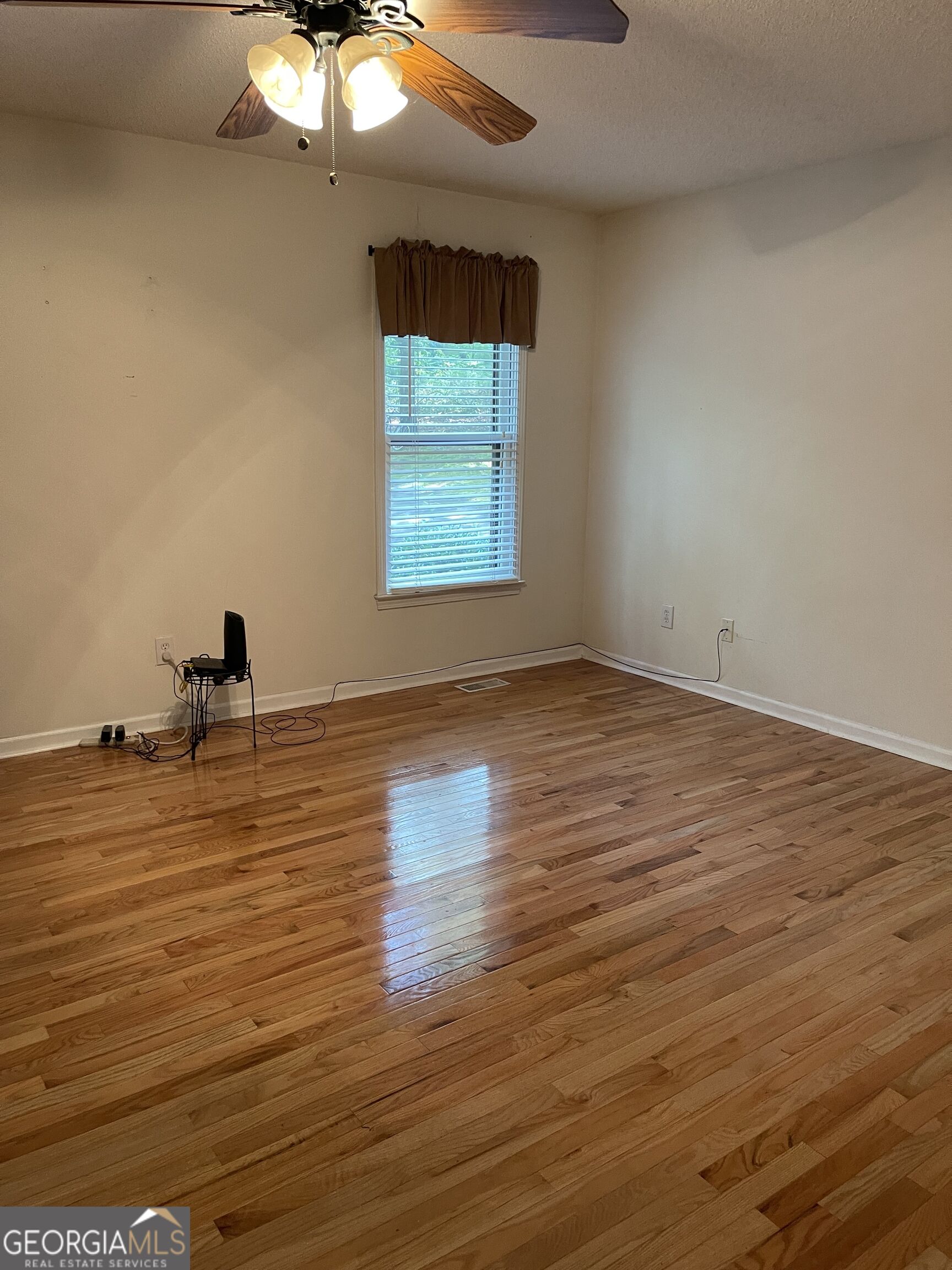 100 Nugget Road Property Photo 29