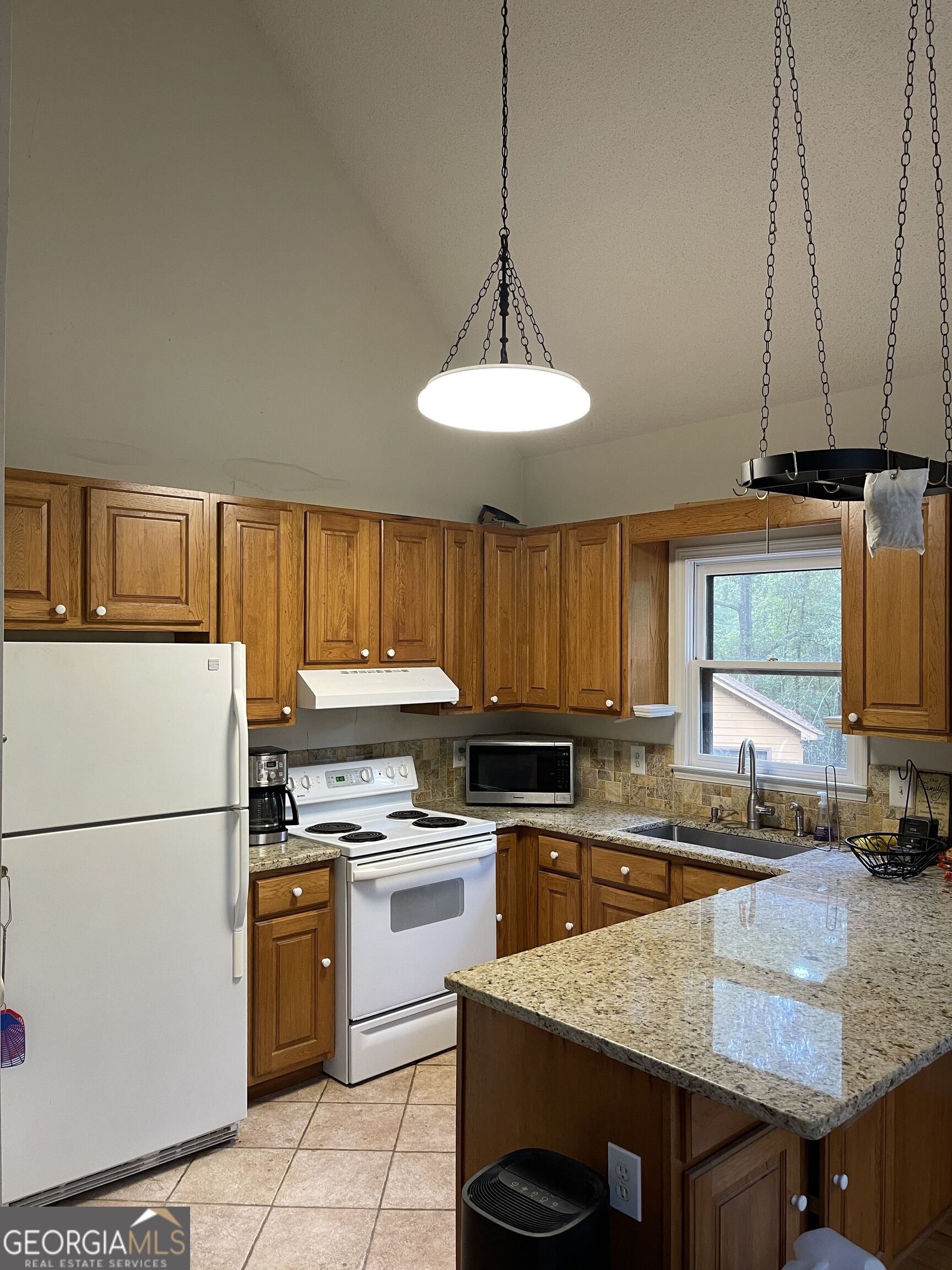 100 Nugget Road Property Photo 31