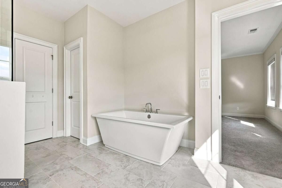 112 Harlow Circle Property Photo 27