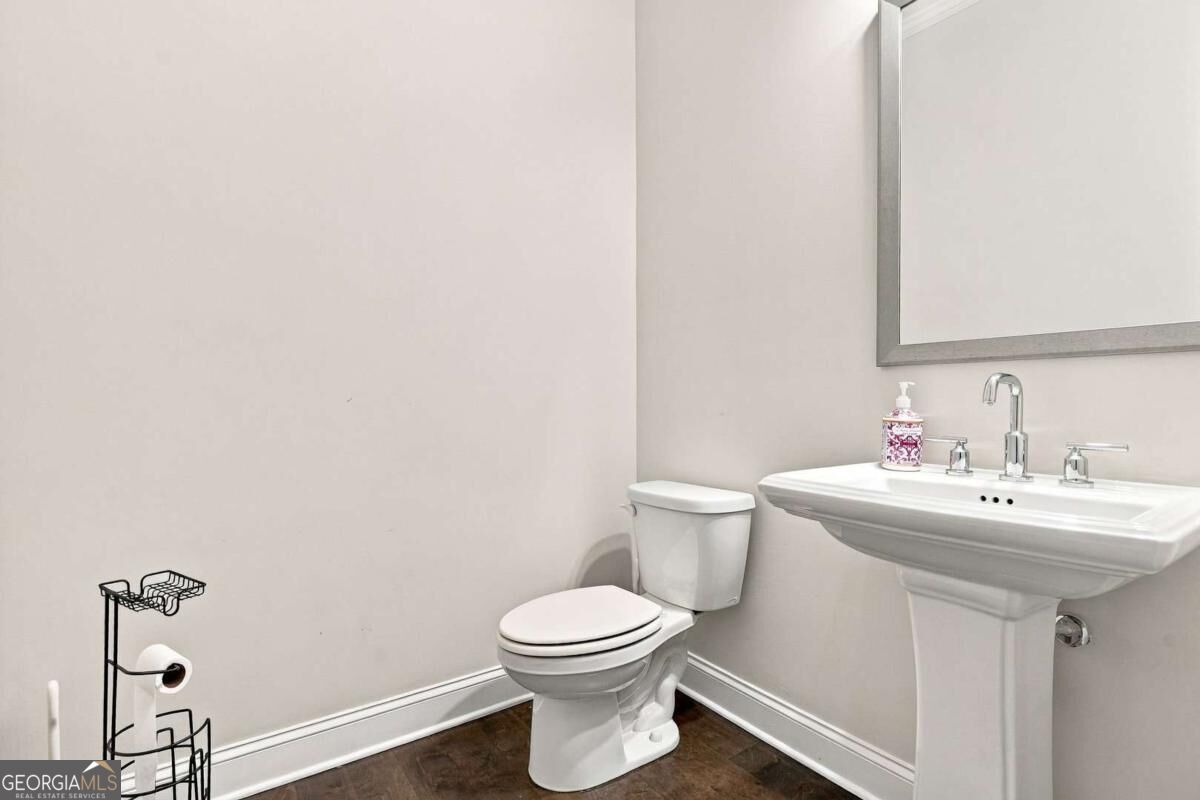 112 Harlow Circle Property Photo 37