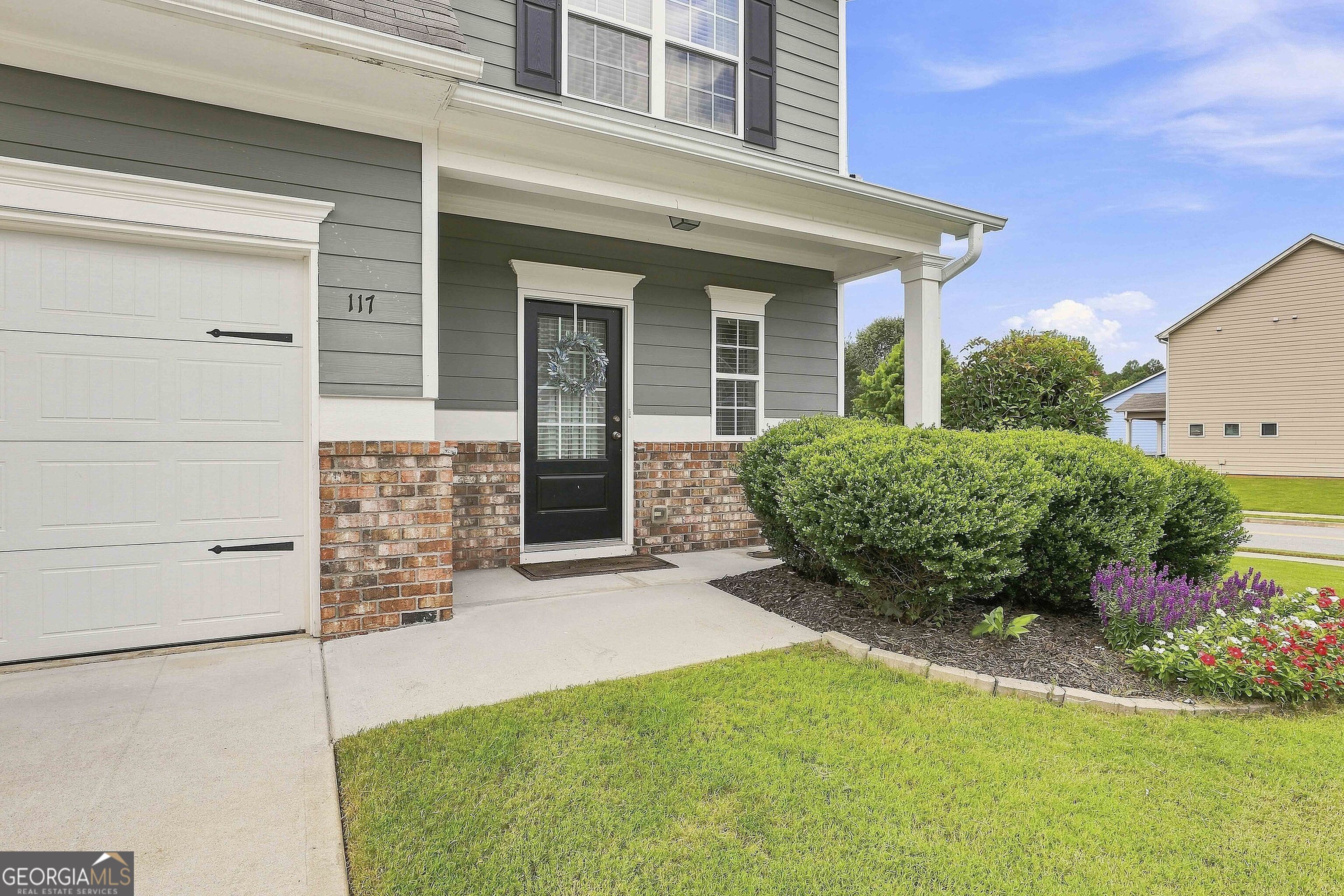 117 Thomaston Street Property Photo 3