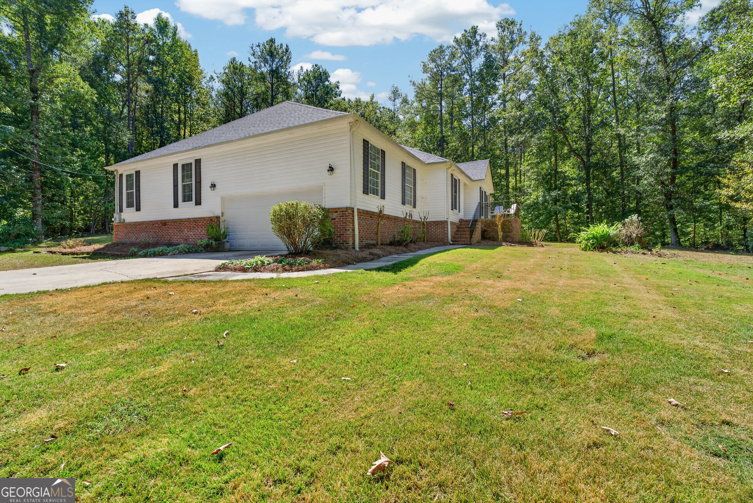 225 Rock Creek Road Property Photo 2