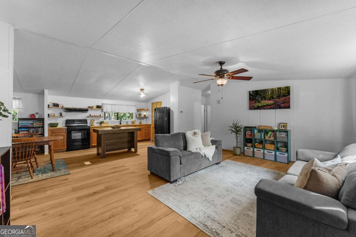 271 Wild Heron Drive Property Photo 3