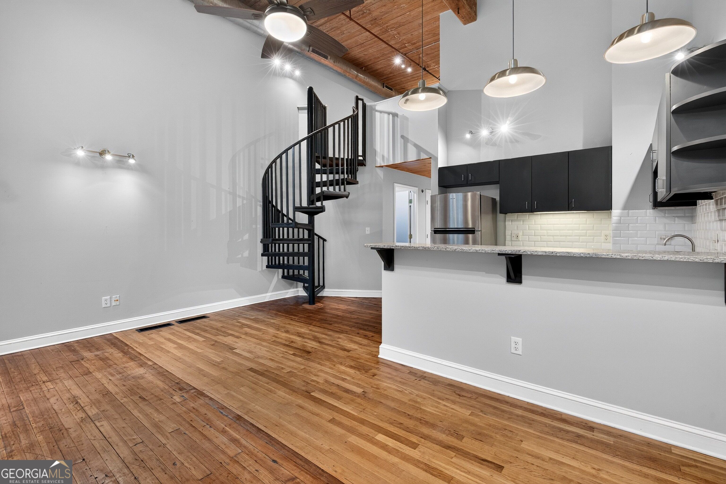 10 James Street # 2c Property Photo 8