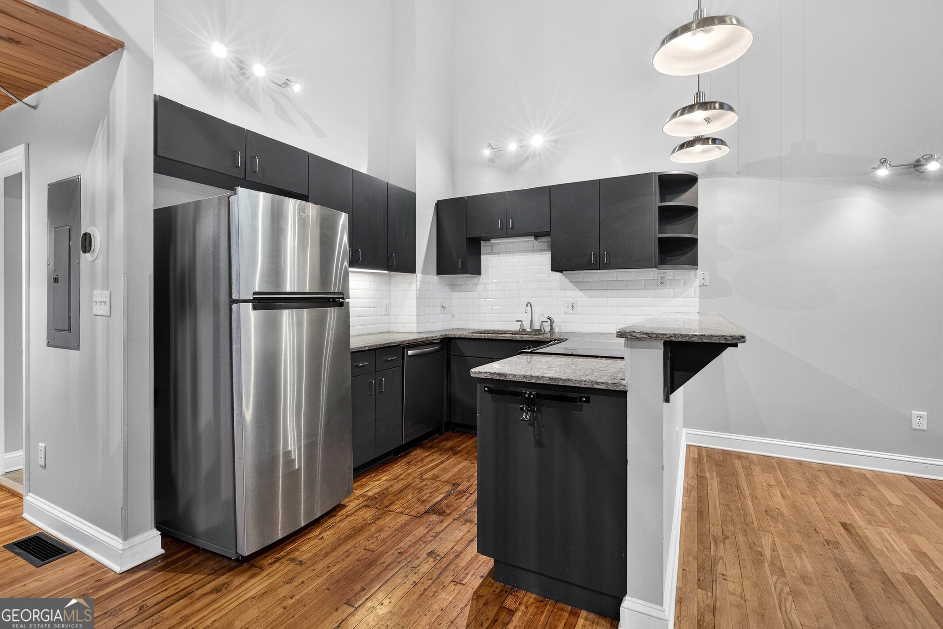 10 James Street # 2c Property Photo 11