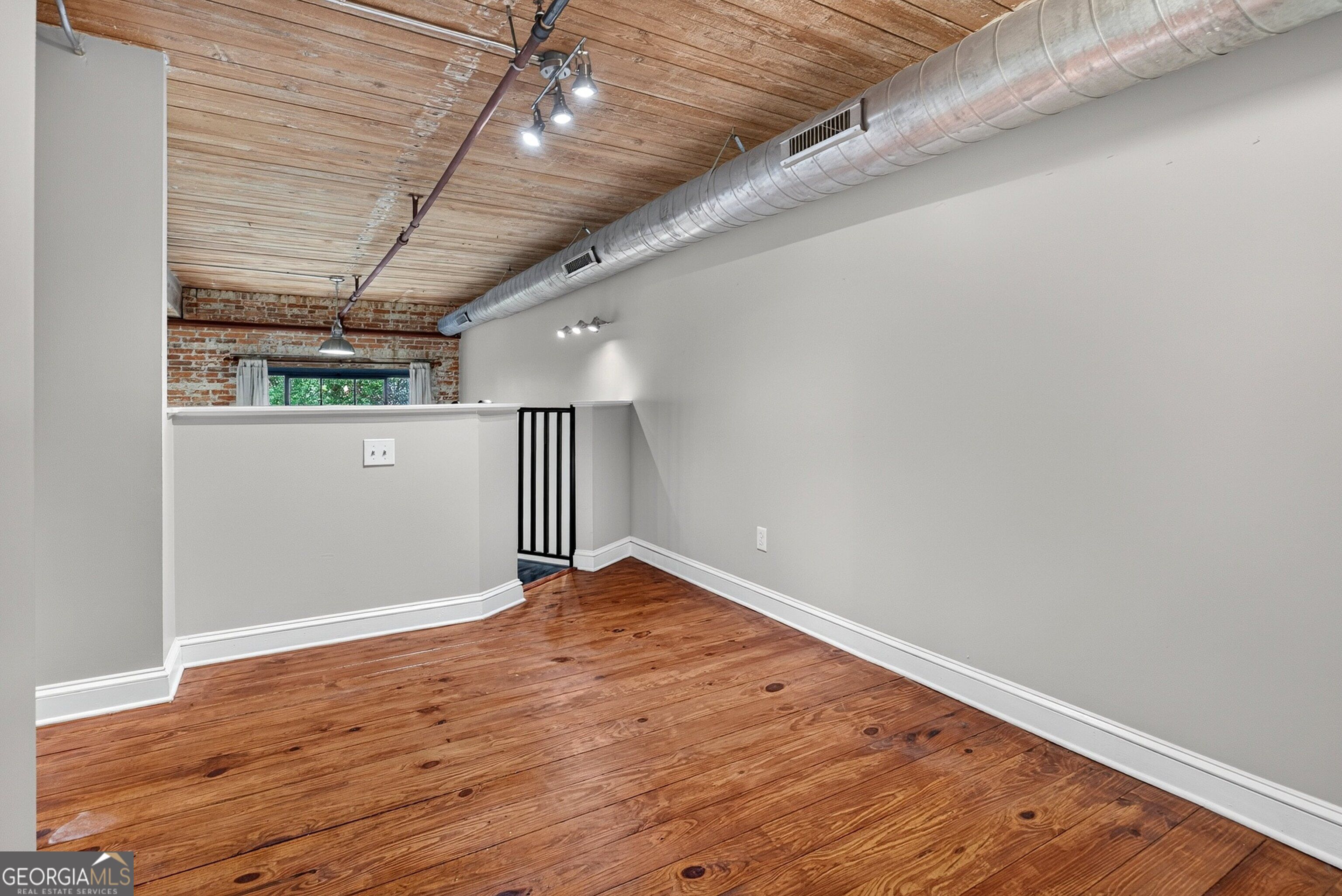 10 James Street # 2c Property Photo 24