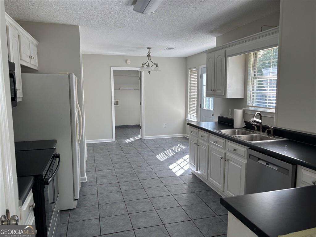331 Wildwood Circle Se Property Photo 5