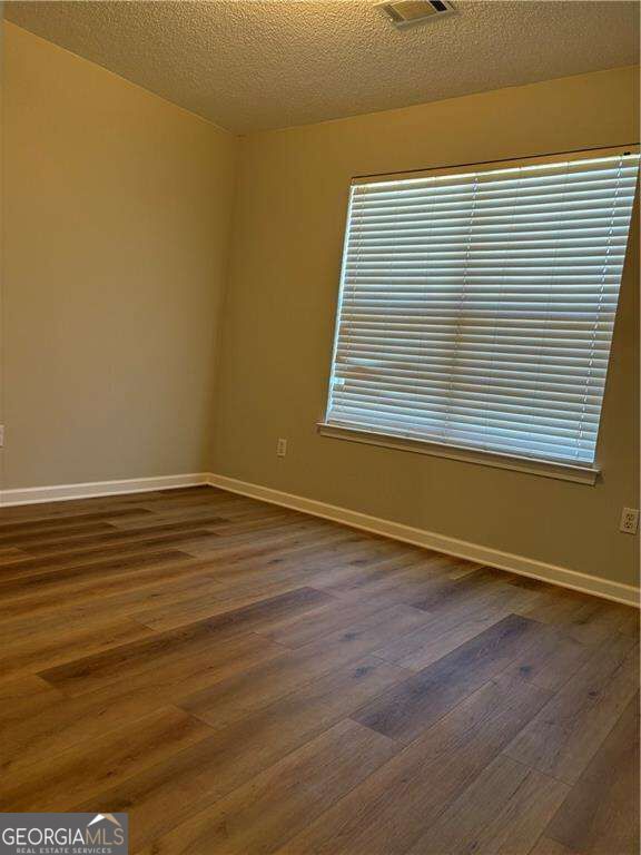 331 Wildwood Circle Se Property Photo 13