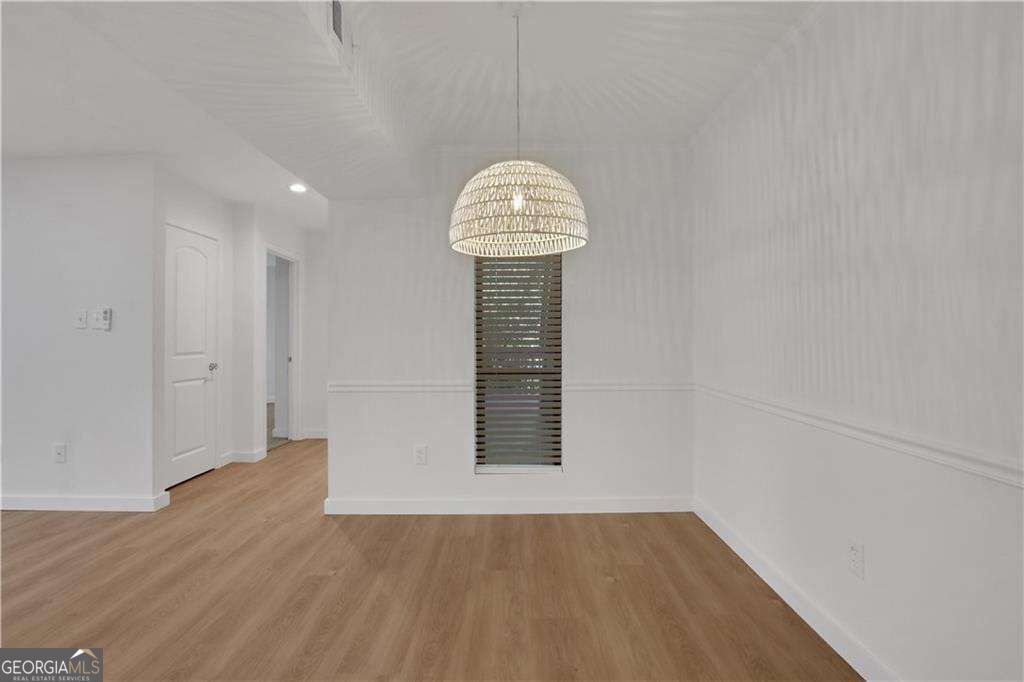 122 Tuxworth Circle Property Photo 7