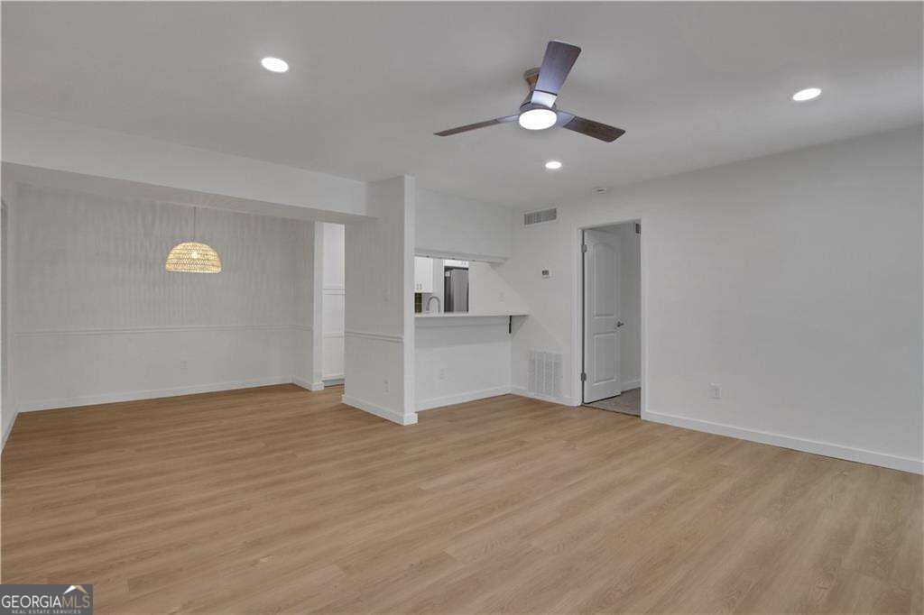 122 Tuxworth Circle Property Photo 11