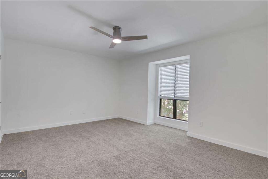 122 Tuxworth Circle Property Photo 20