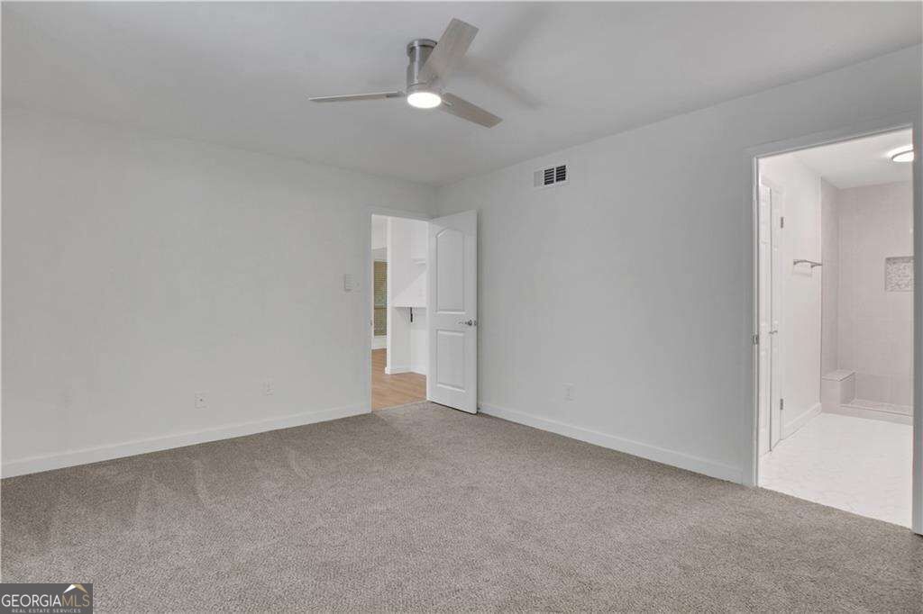 122 Tuxworth Circle Property Photo 22