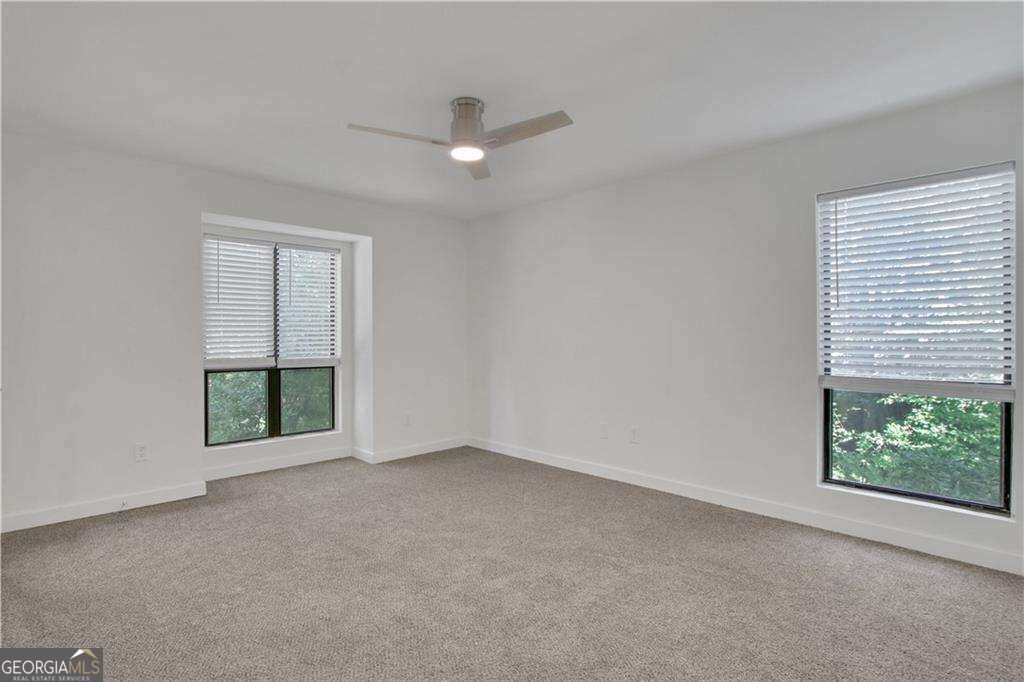 122 Tuxworth Circle Property Photo 23
