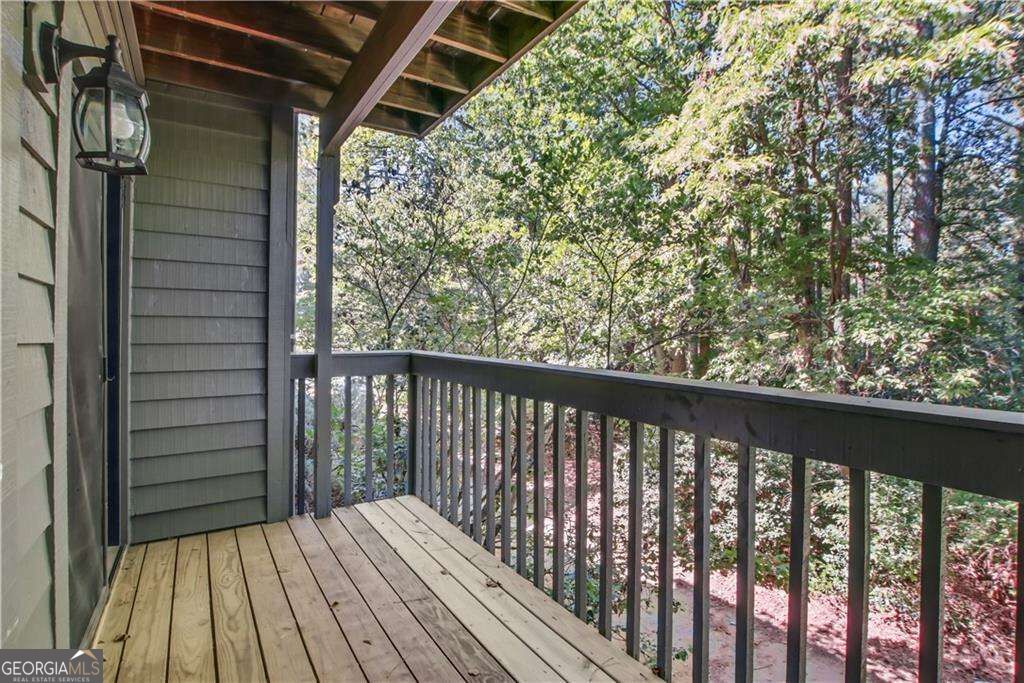 122 Tuxworth Circle Property Photo 25