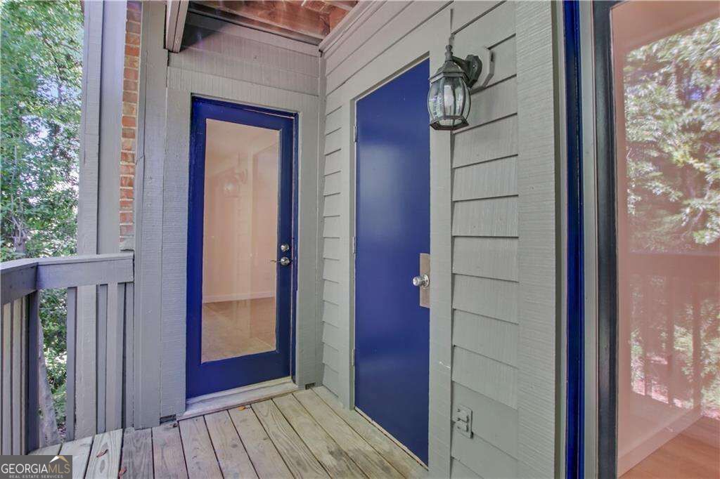 122 Tuxworth Circle Property Photo 28