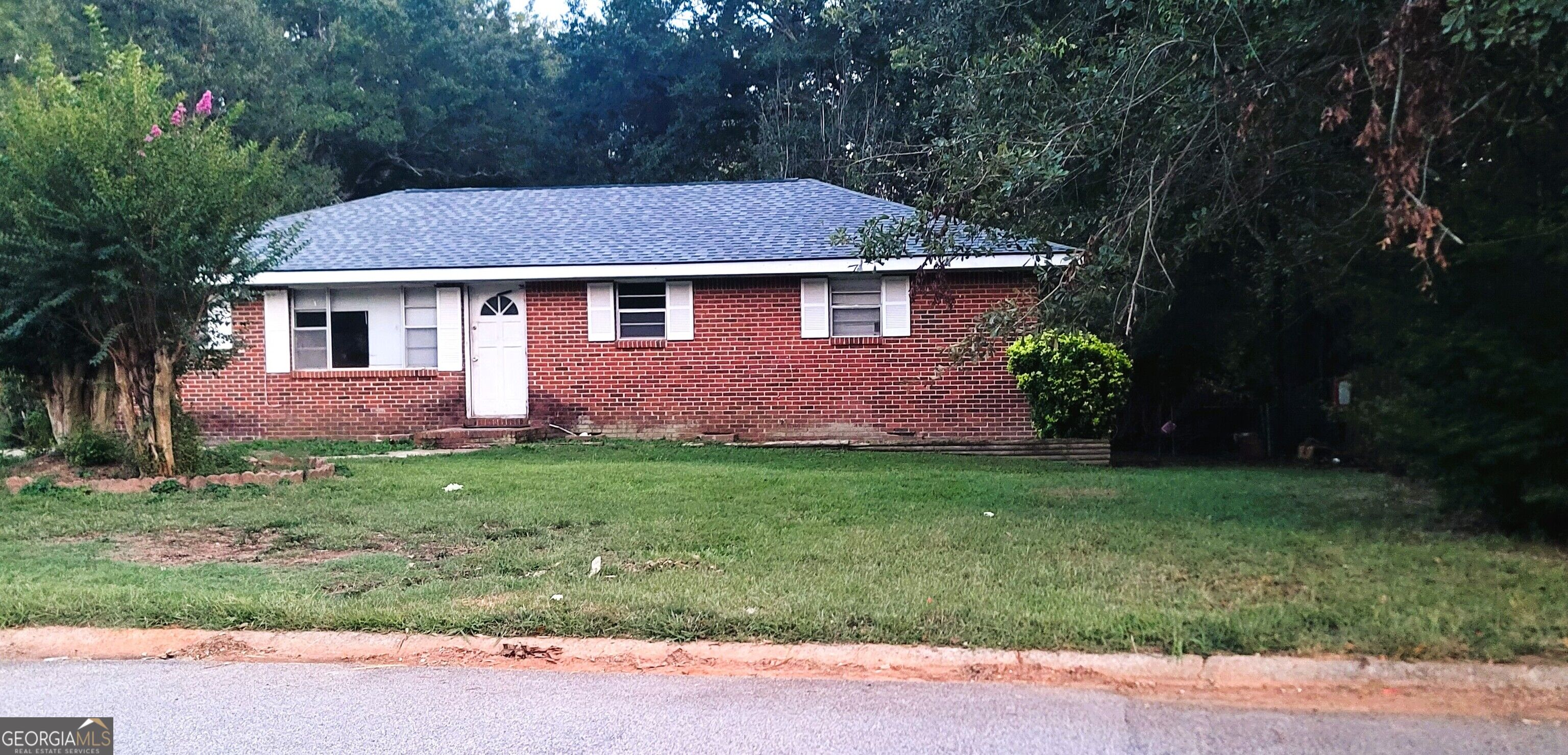 333 Windemere Way Property Photo 1