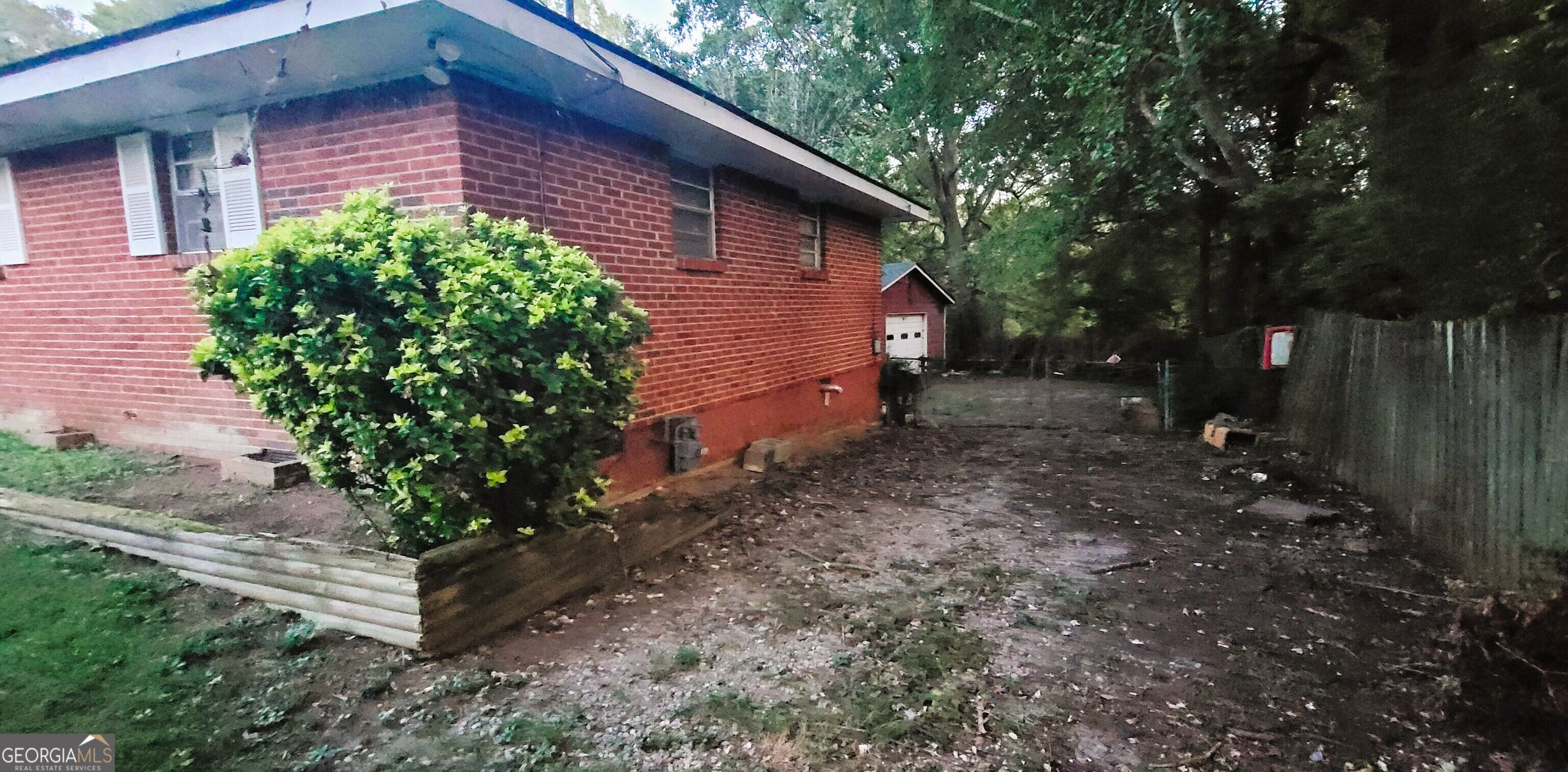 333 Windemere Way Property Photo 4