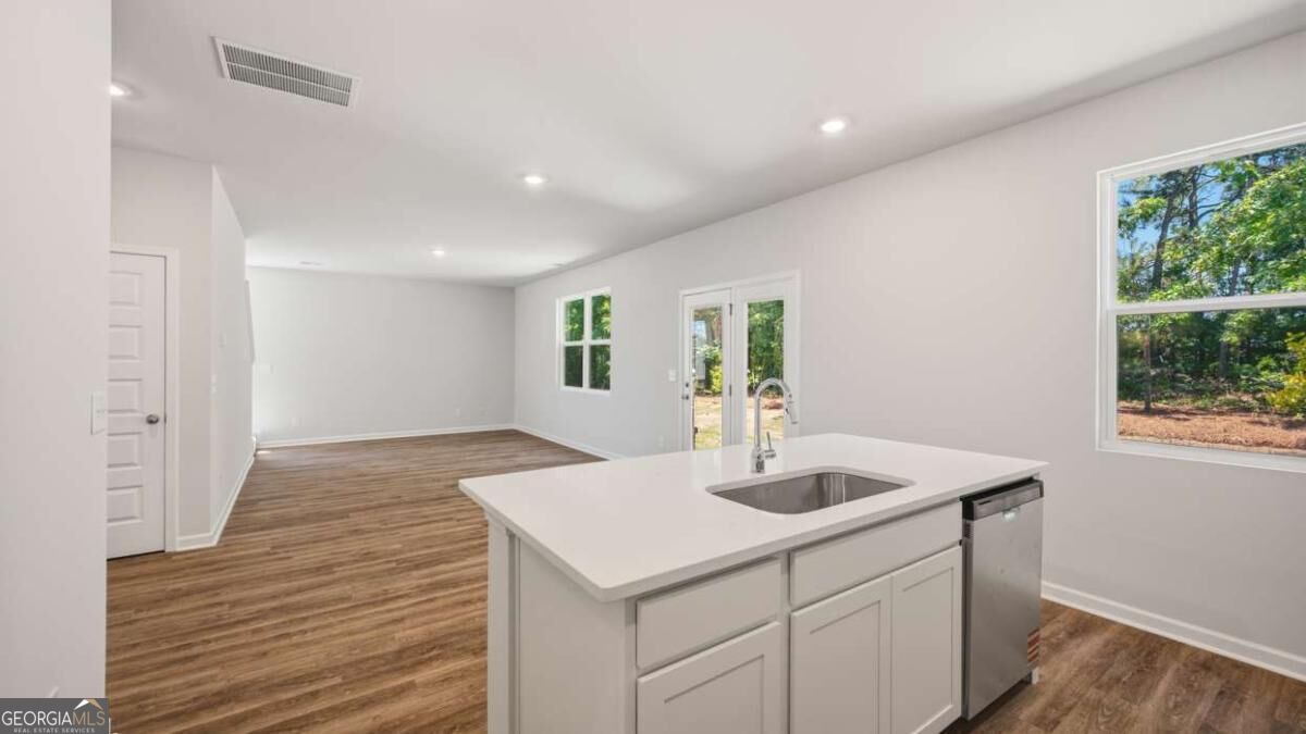 8565 Secretariat Drive Property Photo 10